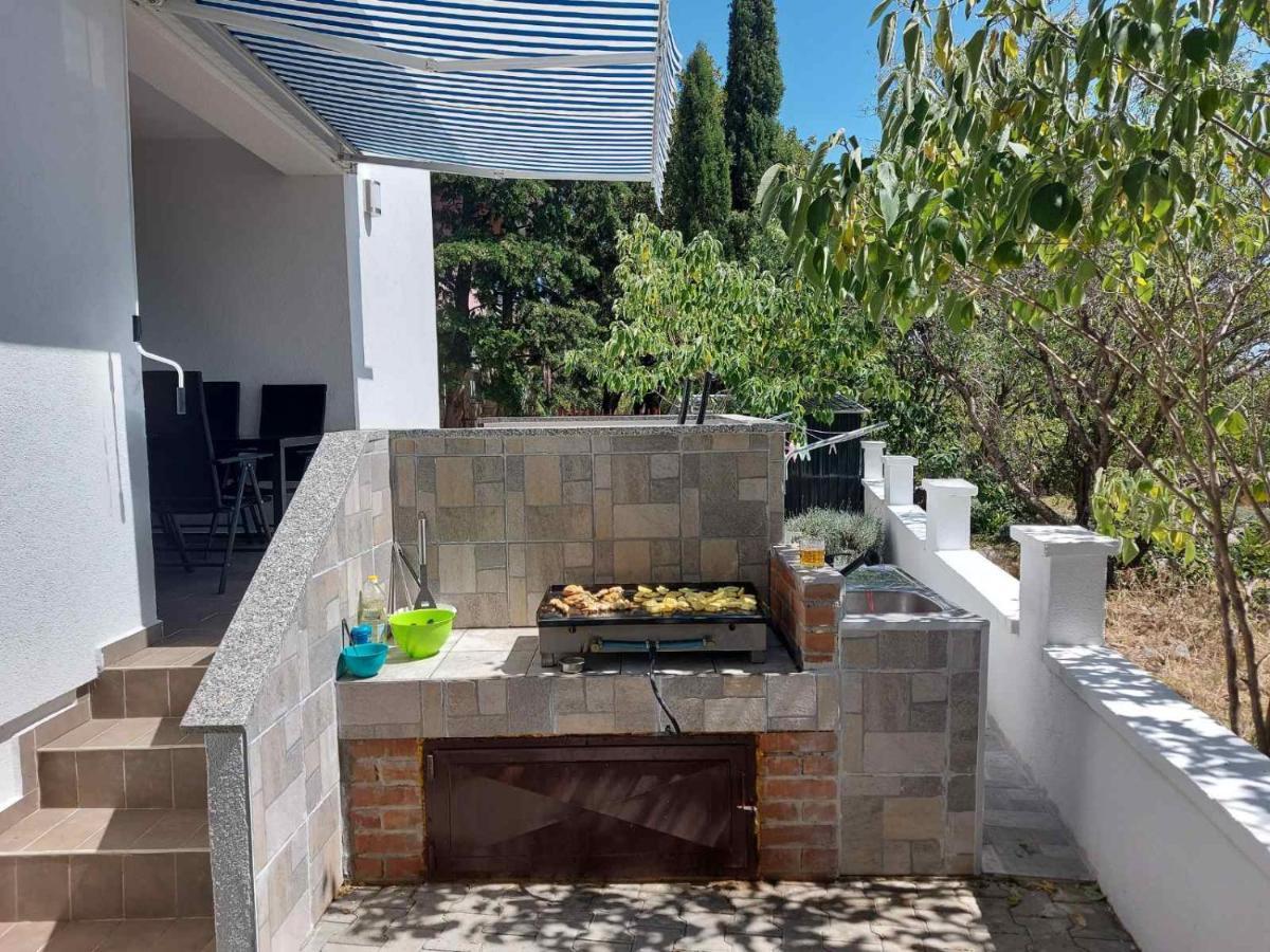הוילה Luxury House צזריקה מראה חיצוני תמונה